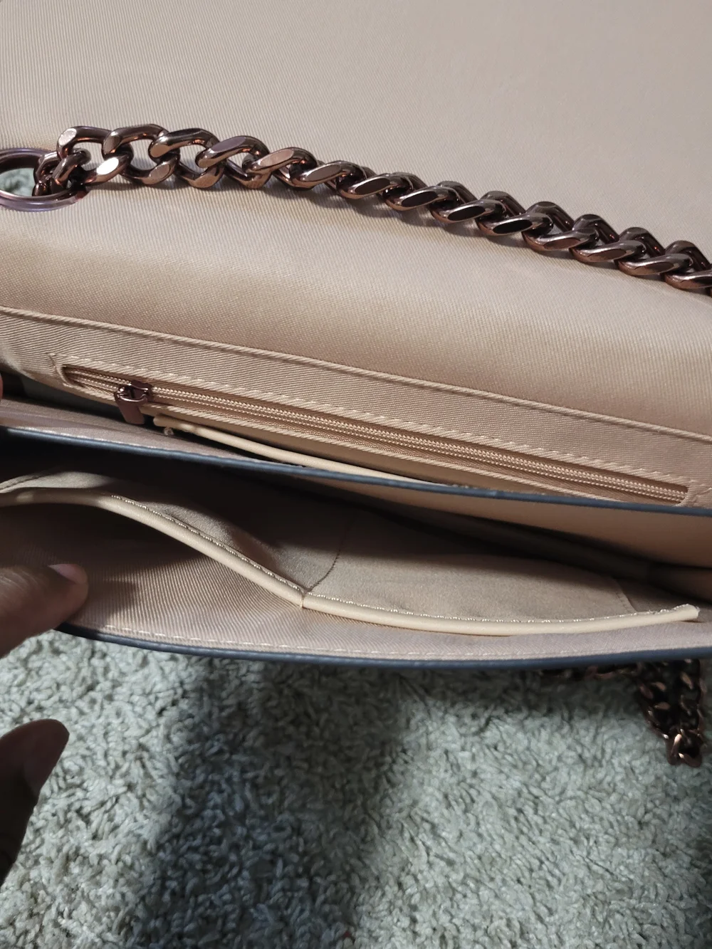 ALDO Greenwald Crossbody Bag in a beige/blush color featuring a chevron-quilted - Picture 5 of 7